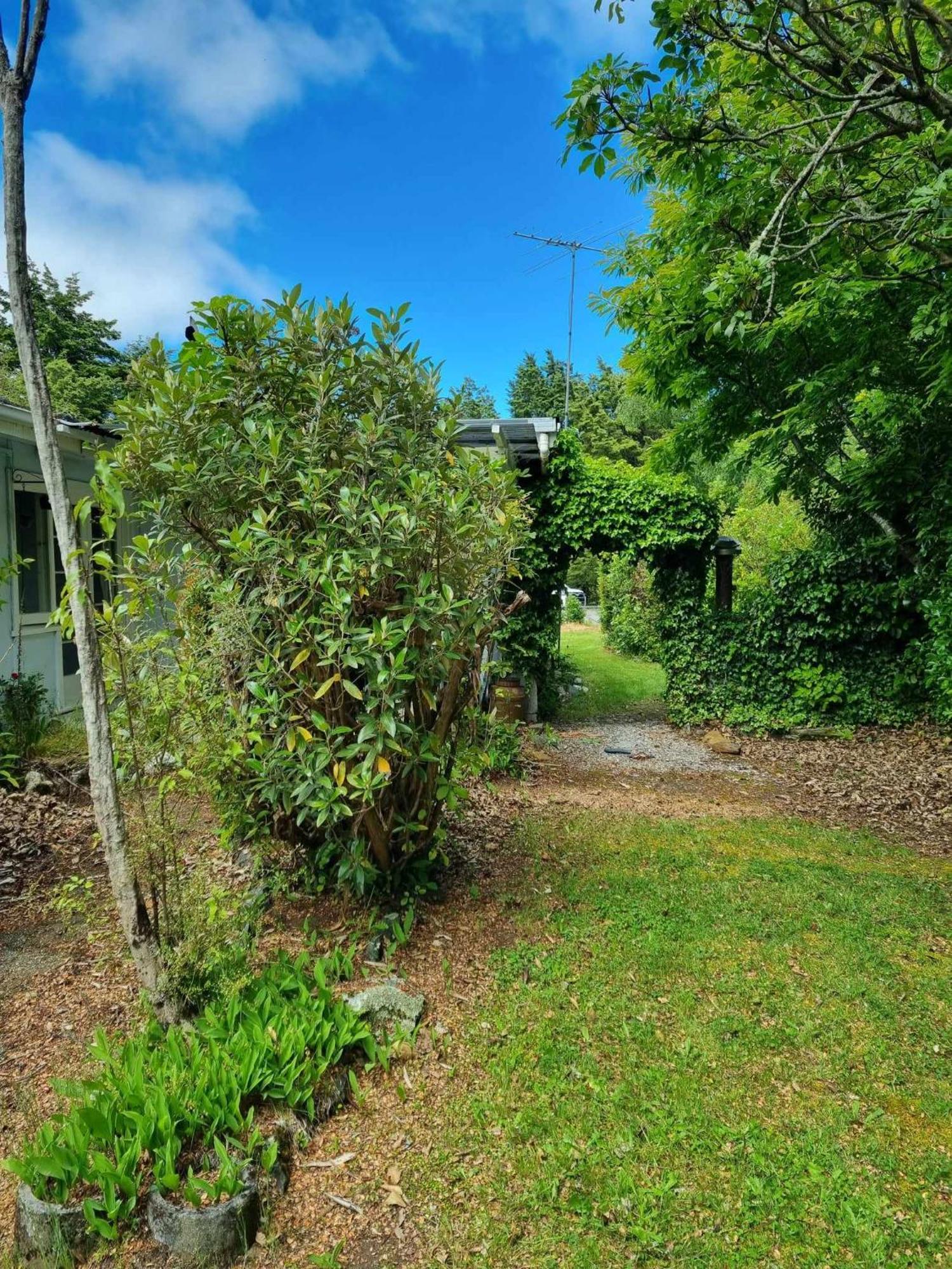 Cosy Getaway In Manapouri Exterior foto