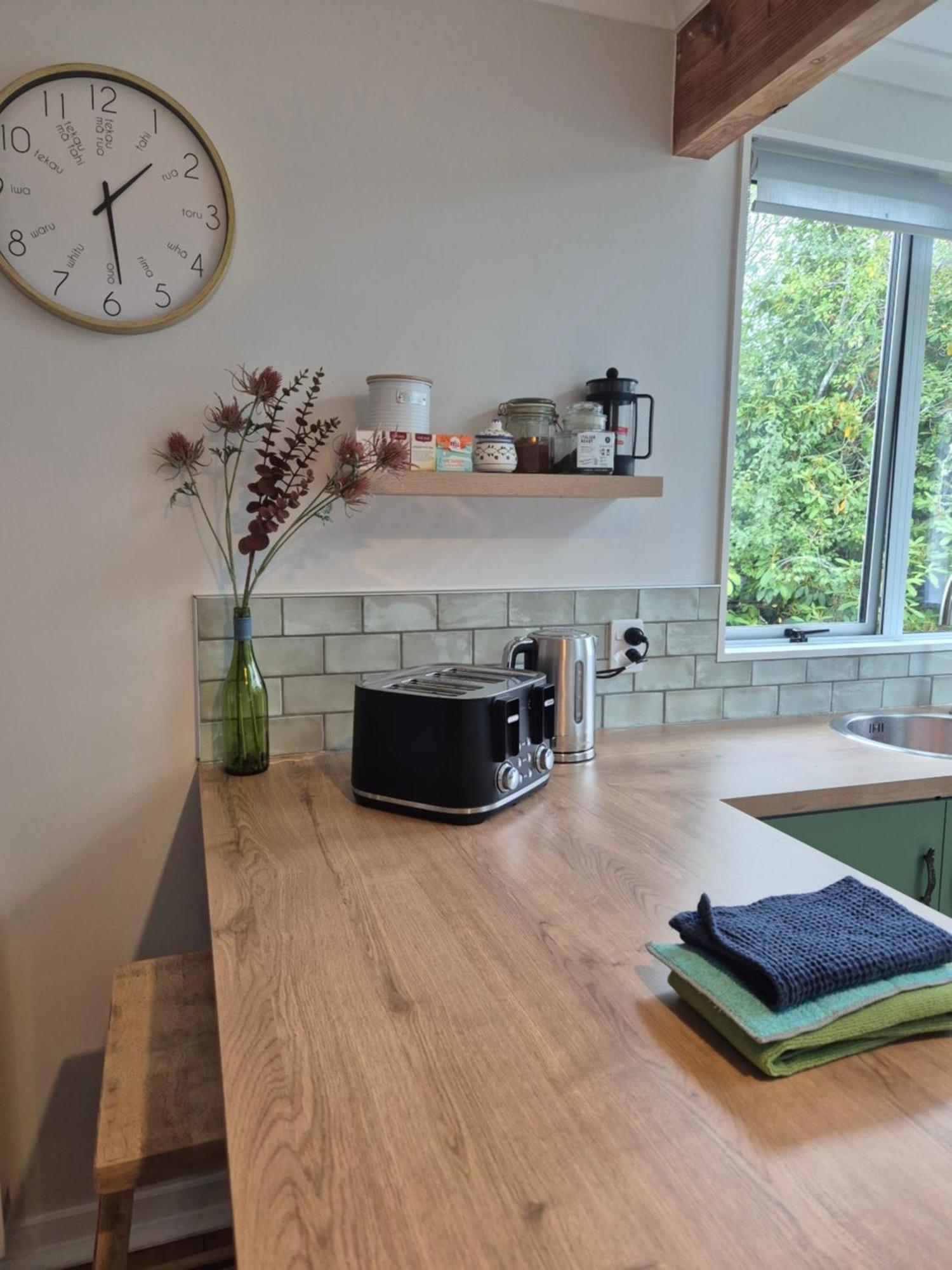 Cosy Getaway In Manapouri Exterior foto